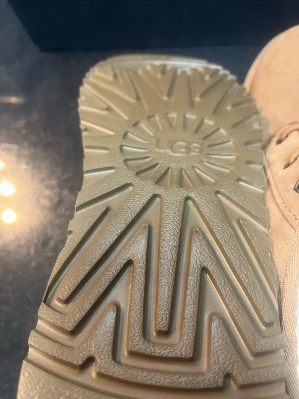 UGG Neumel Boot 'Chestnut' model is 3236